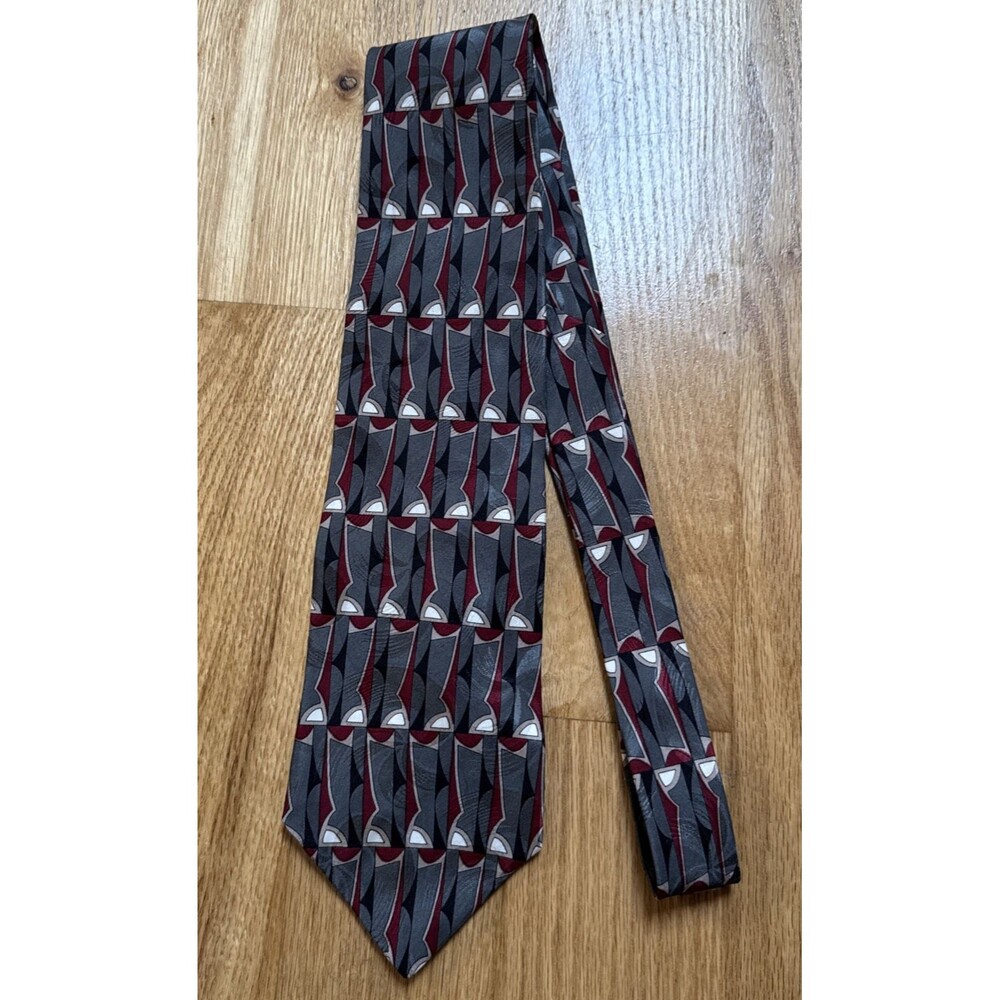 Machado-George Machado Gray & Red Abstract Silk Tie Satin Korea Classic 58 3.75